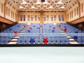 吉林省長春市——長春百克生物科技股份公司演藝廳 吉林省長春市——長春百克生物科技股份公司演藝廳